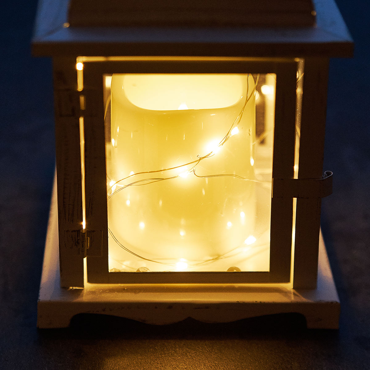 Laterne im 2er-Set, weiß mit LED Kerze, 14 x 14 x 30 cm - Gartenfreude